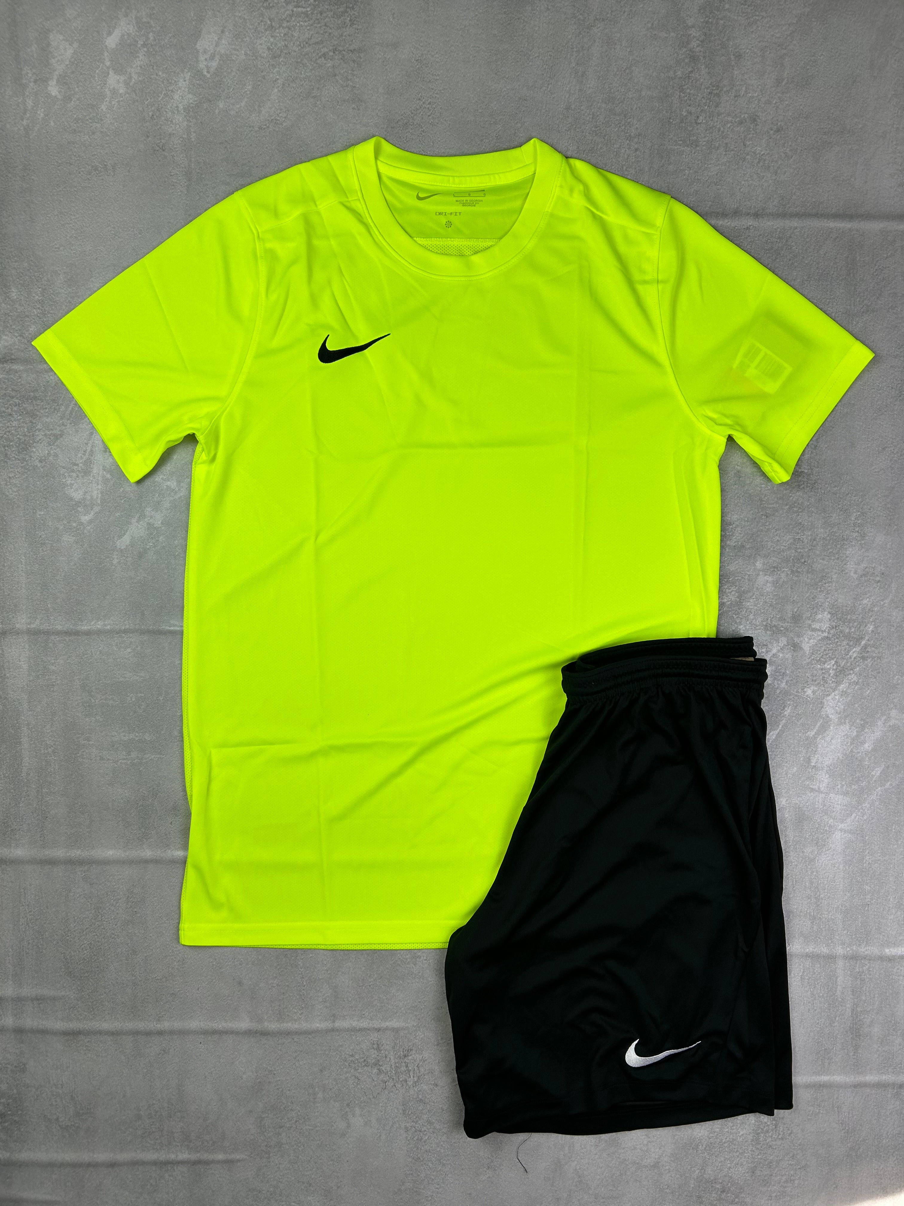 Nike dri fit set volt/black