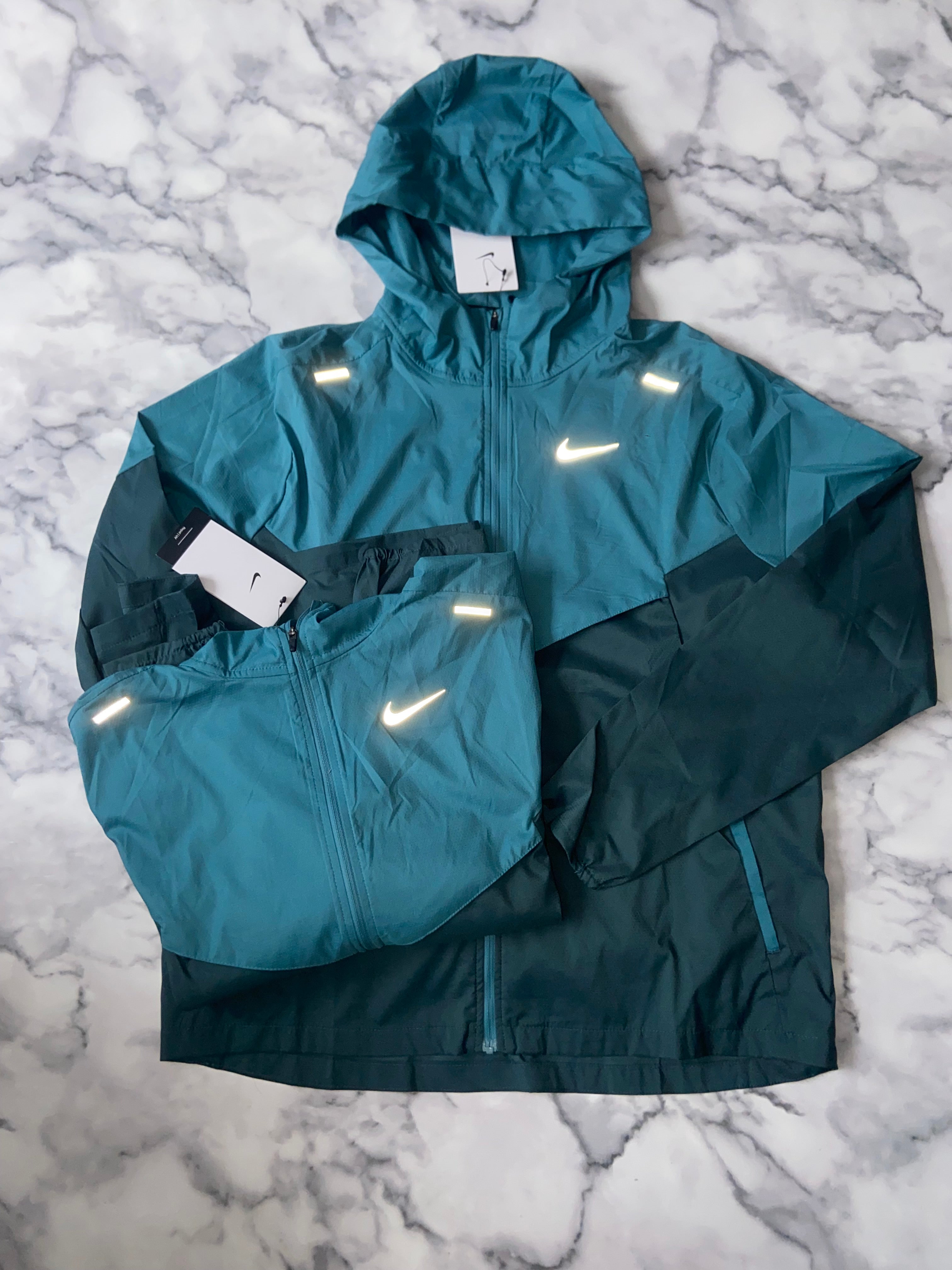 Nike repel Windrunner jacket teal/turquoise blue