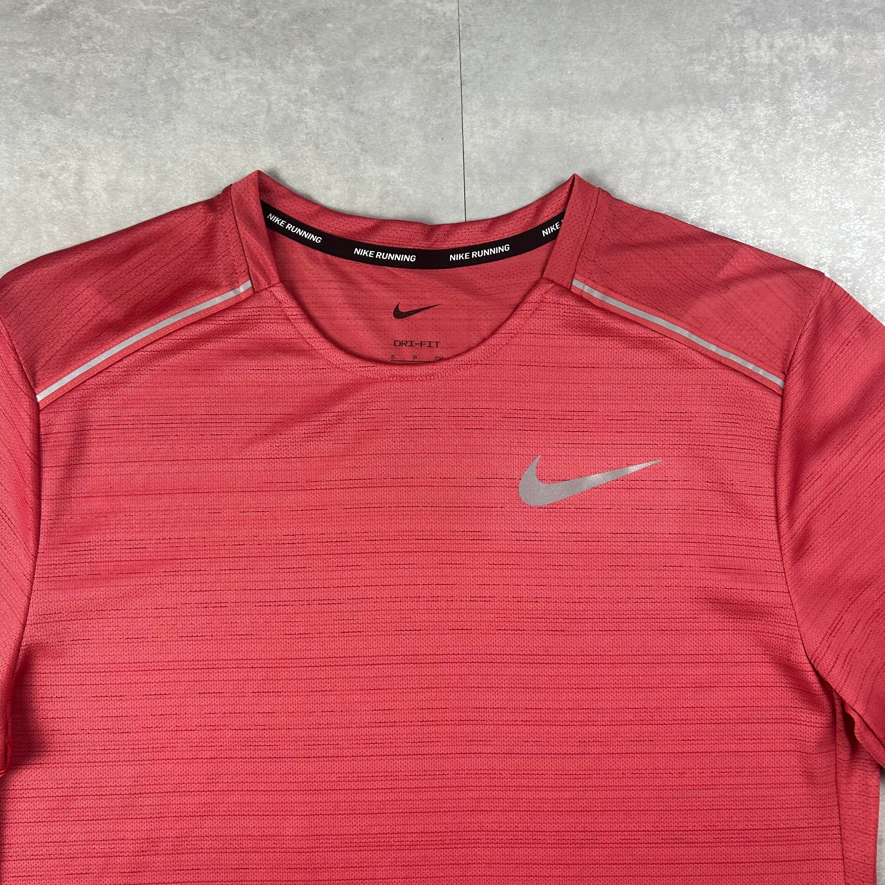 Nike Men’s miler 1.0 t shirt adobe red