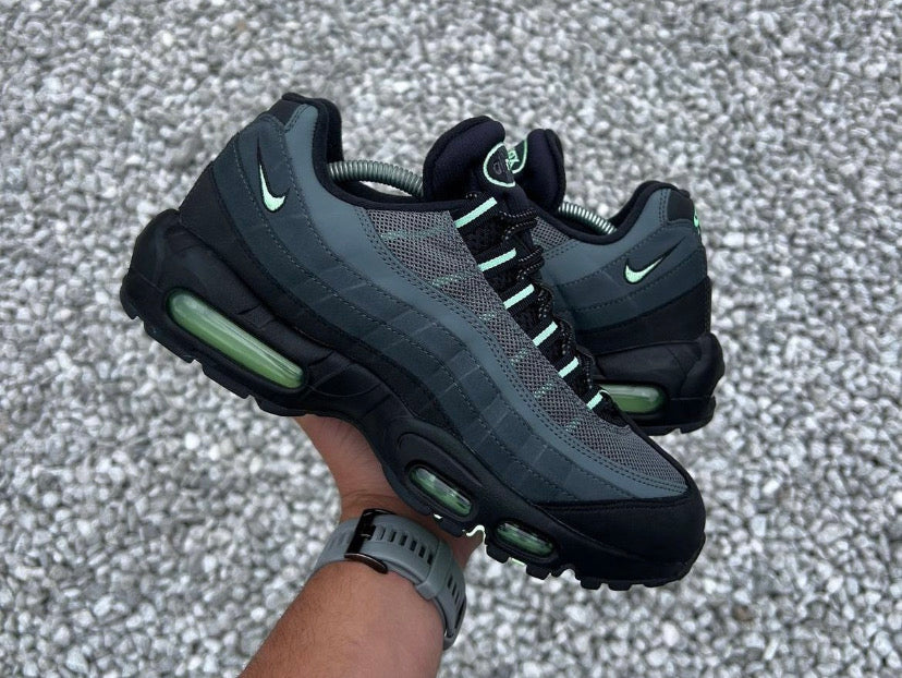 Nike air max 95 Men's trainer green glow