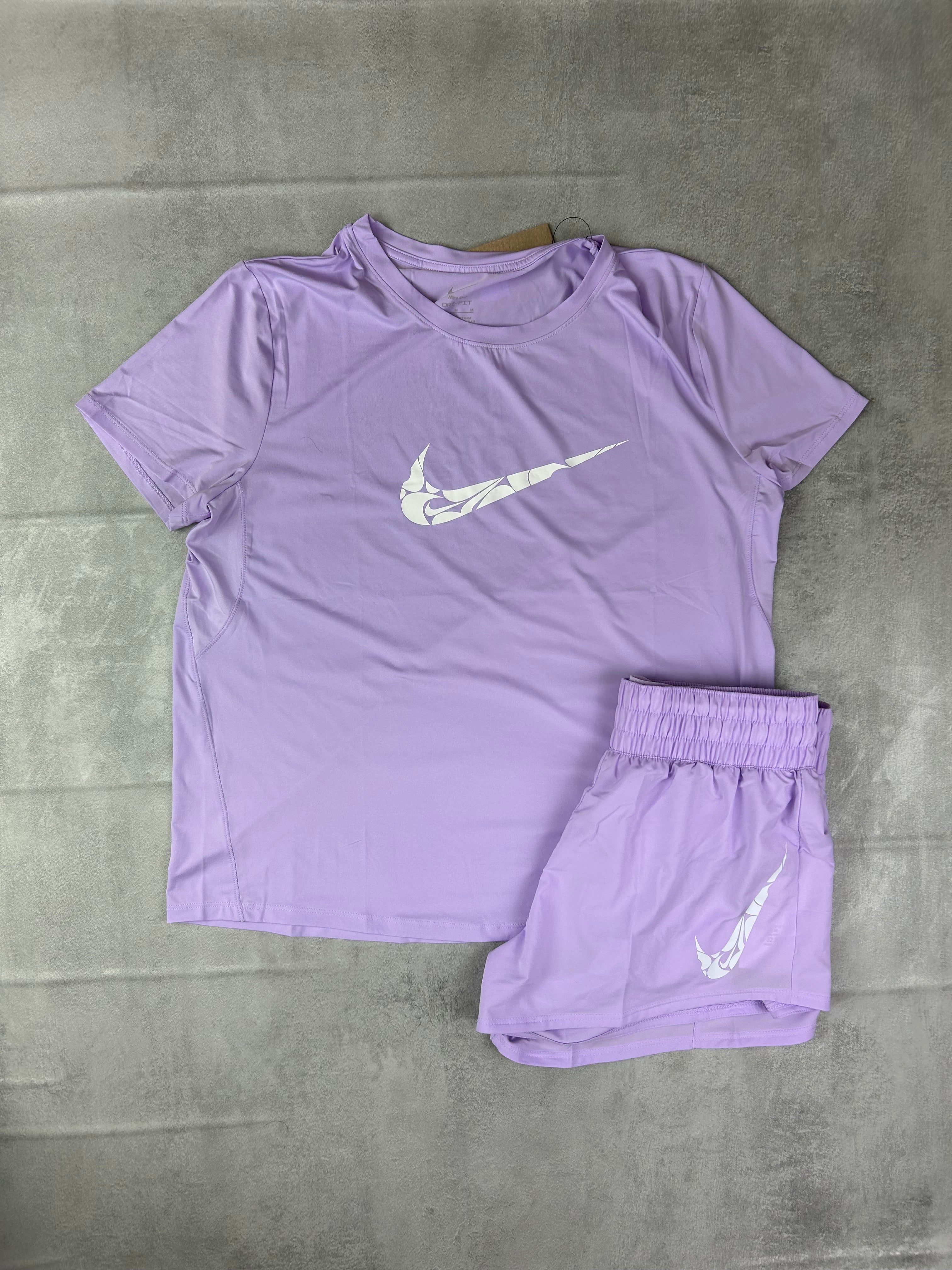 Nike women's swift one set pink