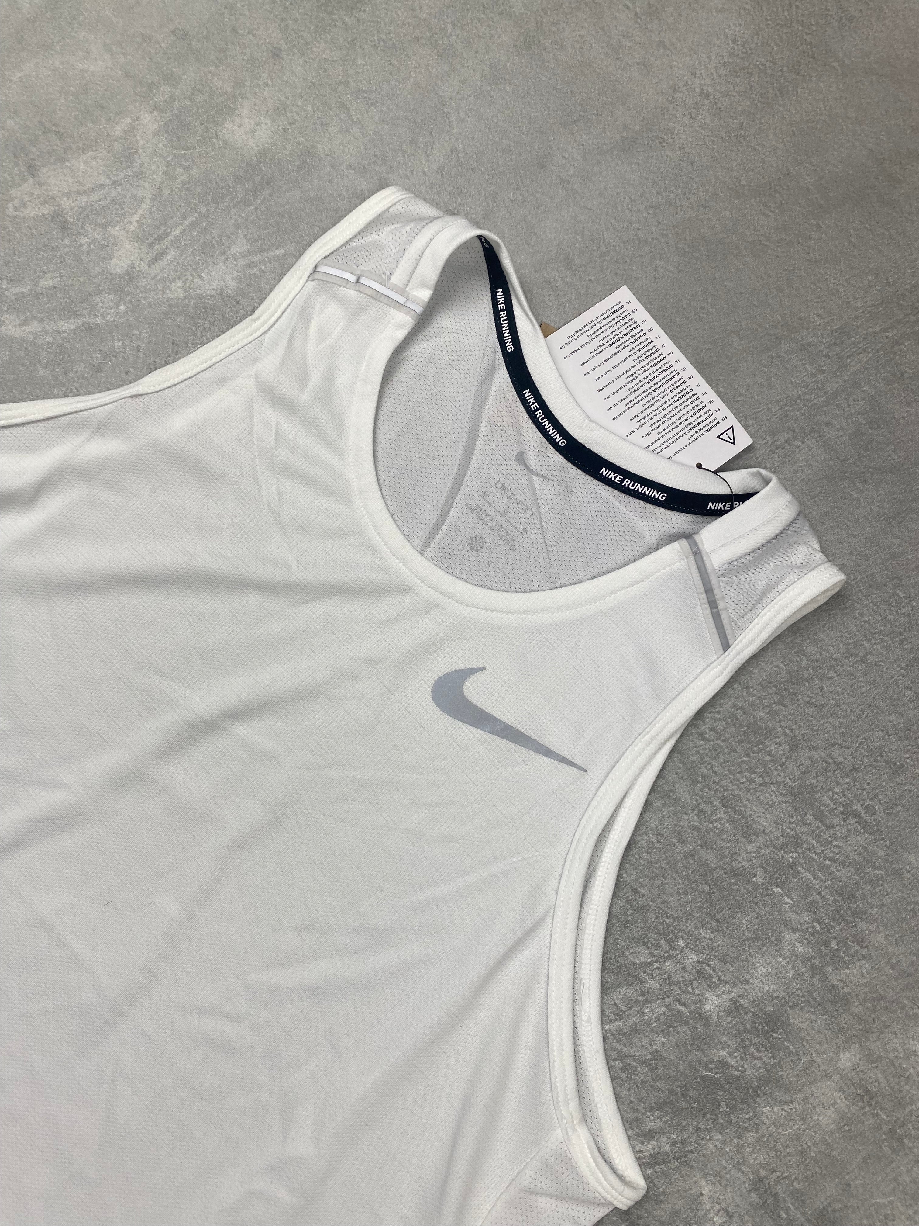 Nike men's miler 1.0 white vest