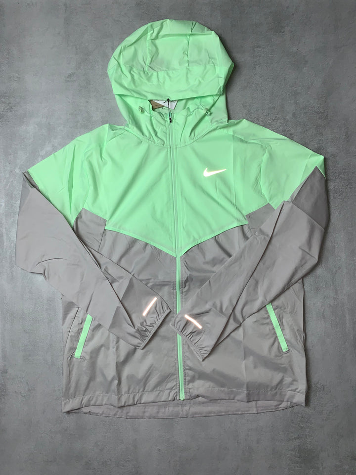 vapour green nike repel jacket