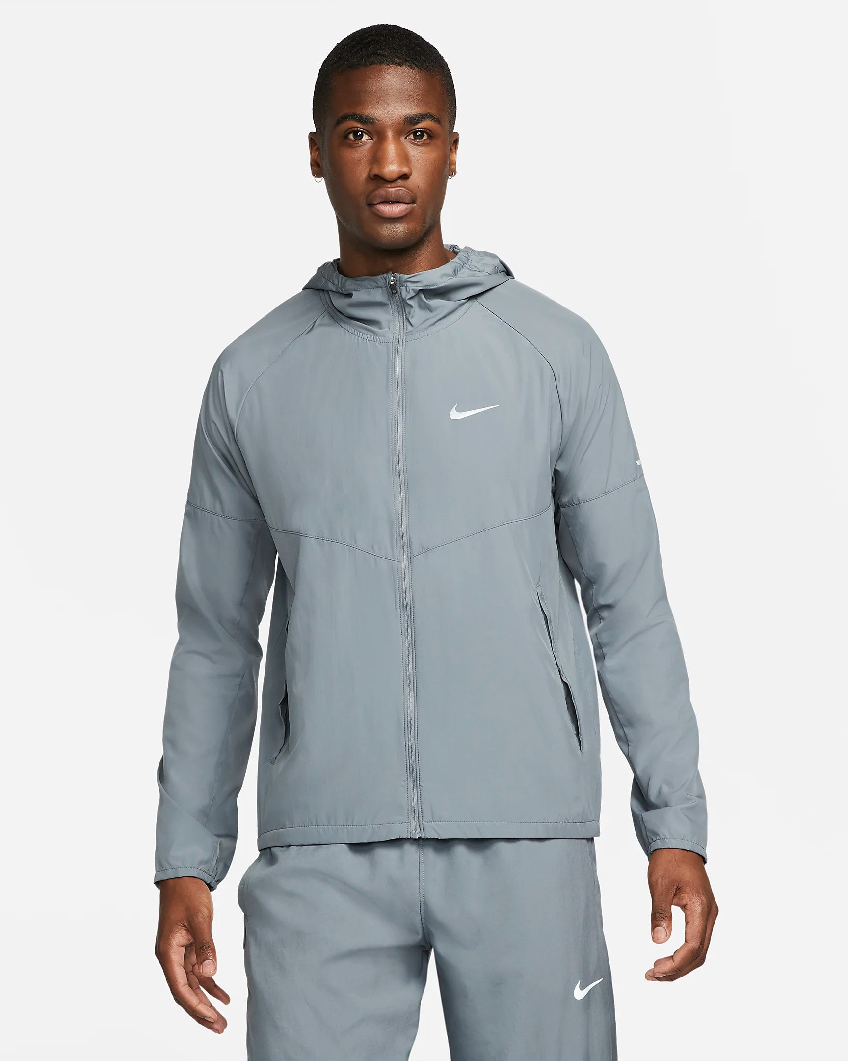 Nike Miler Men's Repel Running Jacket grey