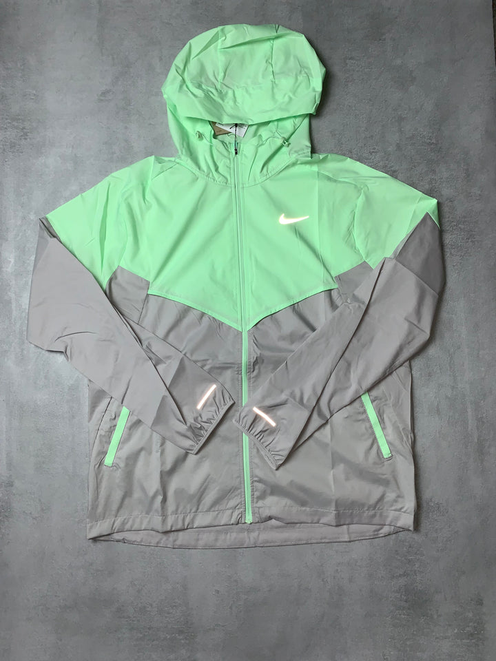 vapour green nike repel jacket