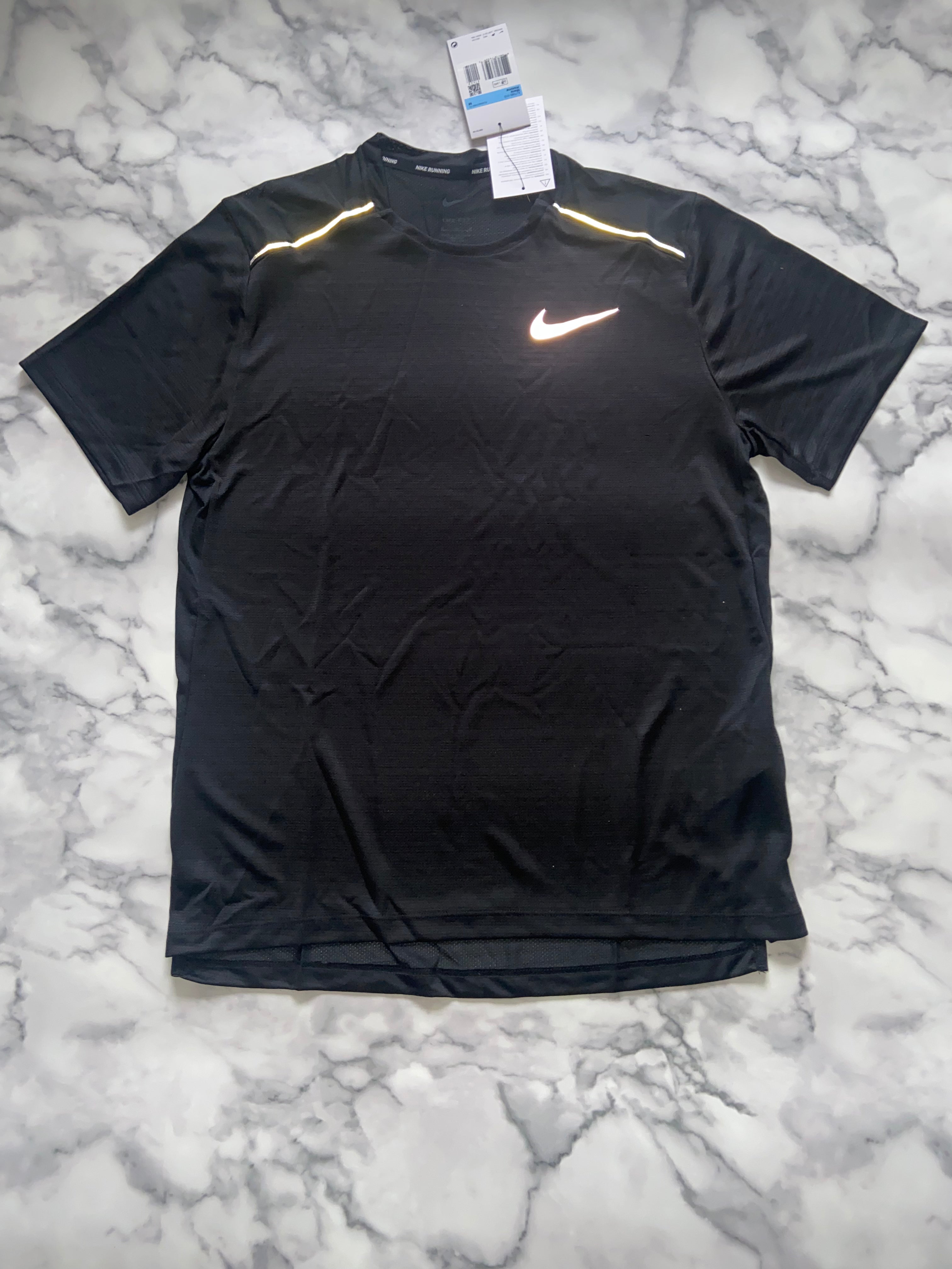 nike miler black t shirt